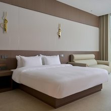 ATB电竞酒店(武汉光谷国际广场店)