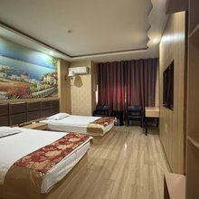 亿家宾馆(乌鲁木齐天恒基汽车城店)