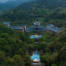龙门地派温泉度假村