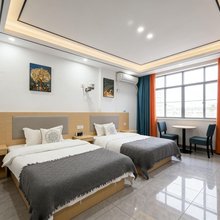 广州六方公馆(白云东平地铁站店)