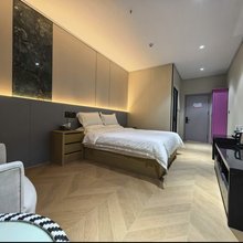 花涧集酒店(东明店)