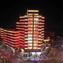 简寓酒店(石林双龙公园东门坊夜市店)