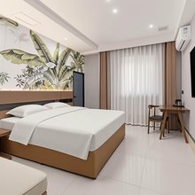 九月客栈(保定军校公园店)
