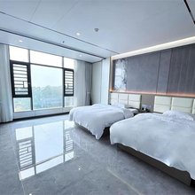 佳悦海景酒店(东兴万尾金滩店)