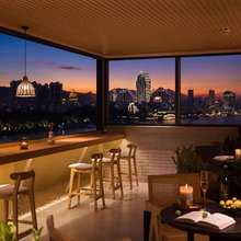 云隐·日出江景酒店(西双版纳景洪澜沧江滨江大道店)