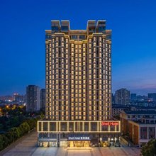 贝壳酒店(淮南二中西湖春天店)