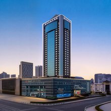 潍坊国际金融大酒店(世界风筝广场世纪泰华购物广场店)