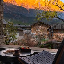 暮山·雪庐Twilight Peaks · View观山奢境林墅(玉龙雪山店)