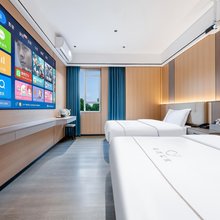 诺漫公寓(广州火车站西村地铁站店)