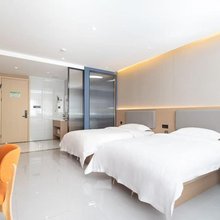 云悦酒店(市一中店)