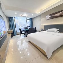 凯麗影音酒店(东莞企石镇商业街店)