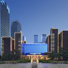 大连市博物馆星海广场亚朵酒店
