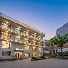 花筑·山居雅舍民宿(宝泉景区店)
