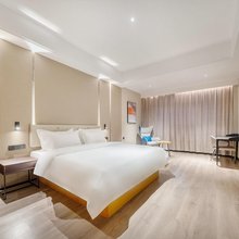 云栖一朵影宿酒店(六安三十铺金港城市广场店)