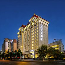 优范酒店(清镇职教城时光贵州古镇店)