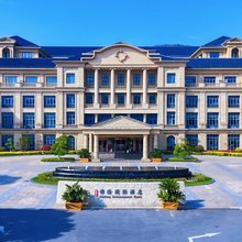 锦隆国际酒店(镇江句容宝华山风景区店)