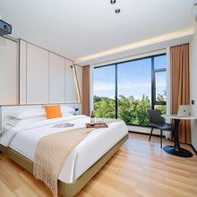 来客民宿(广东理工学院高要校区店)