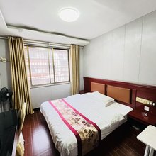 长沙鑫天旅馆(长沙火车站店)