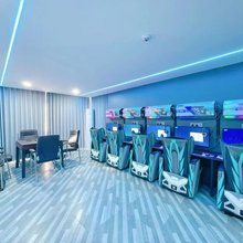 九鱼电竞酒店(国家森林公园武陵源店)