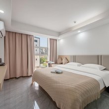 锦惠公馆(广州白云鹤龙地铁站店)