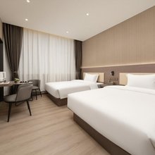 怡新自助公寓(大润民生活广场店)