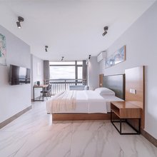星成酒店(南宁东站南广场店)