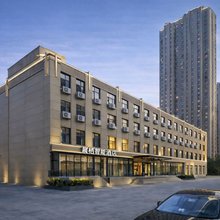 C.晨栖智能民宿(长春高新硅谷大街店)