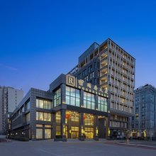 北京鸿府大厦酒店(华熙LIVE五棵松店)