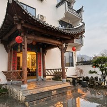 西递·亭云小筑·徽派庭院设计民宿(黟县东站店)
