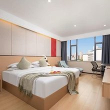 南宁湖滨景悦酒店