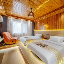 繁花里丨270°观山河景·亲子度假民宿(望仙谷景区店)