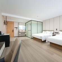 纳兰酒店(莘县汽车站店)