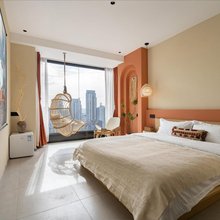 柒间江景民宿(重庆解放碑步行街店)