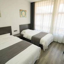灵溪山舍(灵山风景区游客中心店)