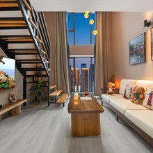 至享高空loft酒店(重庆观音桥新壹街店)