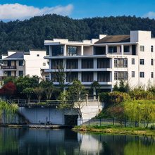婺源橙心·伴山观景休闲度假Villa民宿(月亮湾店)