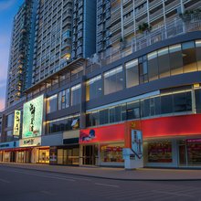 江畔美宿酒店(滨江路大发商贸城店)