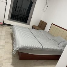 通天蜡烛明厨小院的民宿