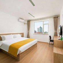 绿景拾玖酒店(威海国际海水浴场山东大学店)