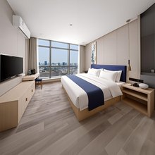 戴威尔酒店(贵港平南瑞雁广场汽车总站店)