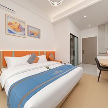慕来斯公寓(深中通道日出营地店)