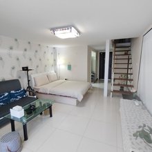 津英居公寓(喜年广场店)