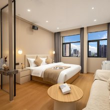 逸居民宿(五岭广场店)