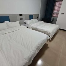 富鸿住宿
