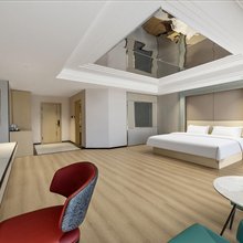 雅朵智选酒店(鄂尔多斯万达广场王府井店)