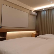 万泽酒店