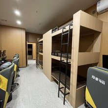 摩非电竞青旅
