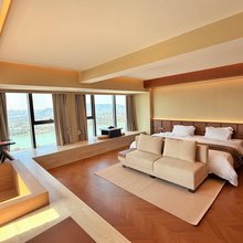 鲲·KUN·HOTEL(南宁万达茂店)