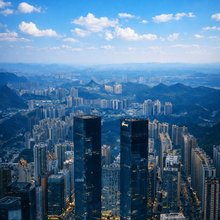 艺丰·科技智能都市云端影音观景酒店(花果园购物中心店)