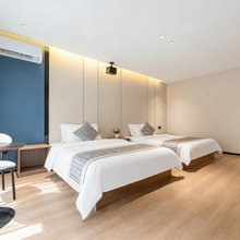 云锦酒店(湖北工程学院店)